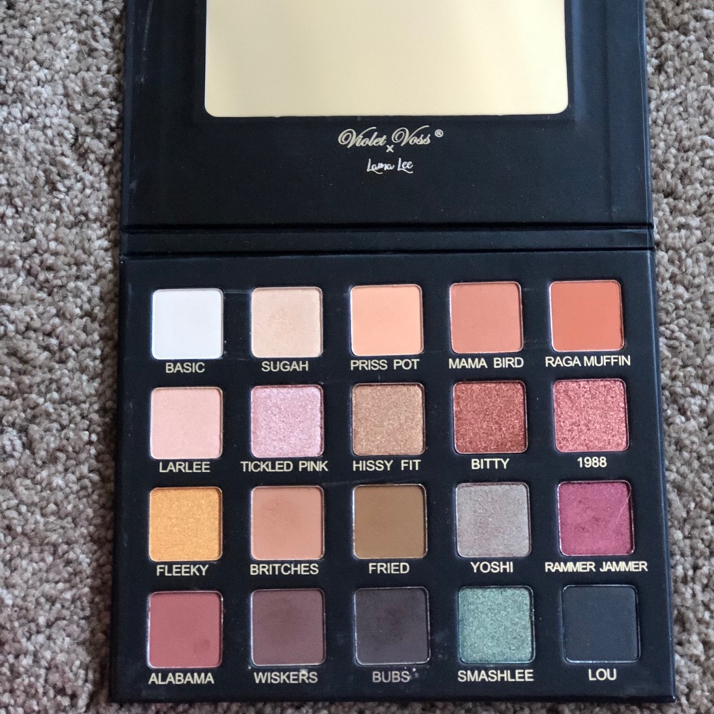 VIOLET VOSS X LAURA LEE EYESHADOW PALETTE